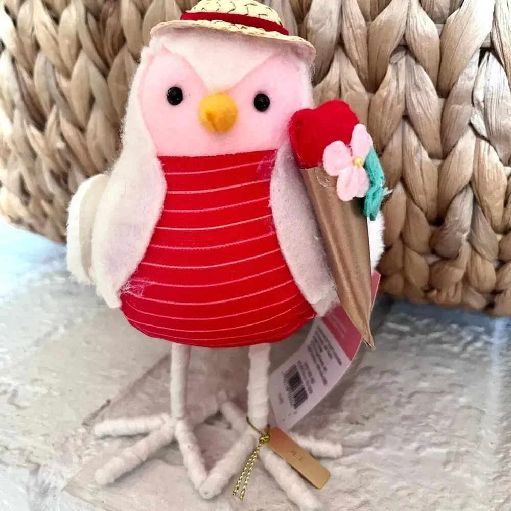 Target Spritz Feathery Friends 2023 Valentine’s Day Birds Set of 4 - NWT